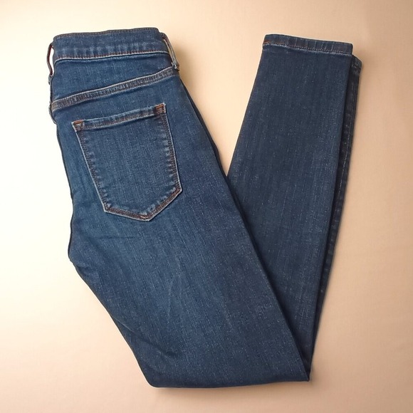 Banana Republic Denim Jeans Size 25/2 Skinny Fit Low Rise Dark Wash - Picture 1 of 10